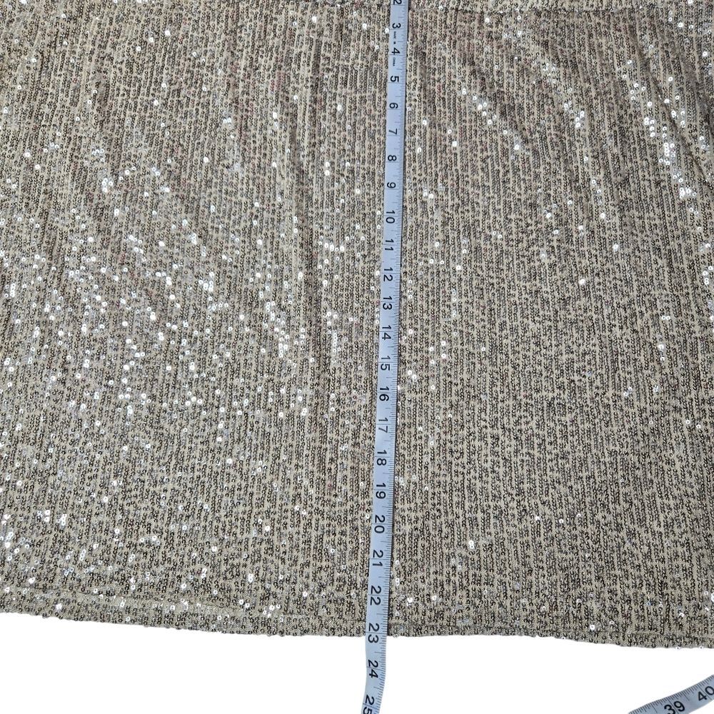 Torrid Mini Sequin Skirt Champagne NWT 6X - Picture 6 of 7